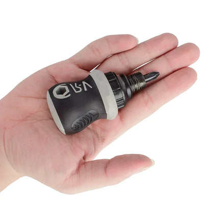 Magnetic screwdriver bit set